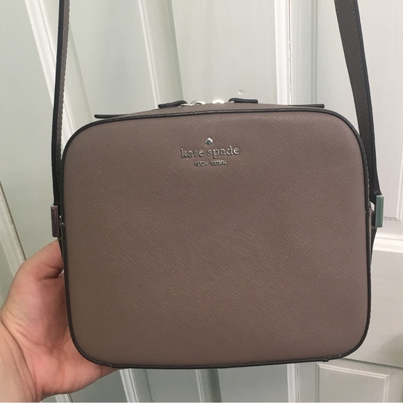 Kate Spade Purse - Picture 3 of 13